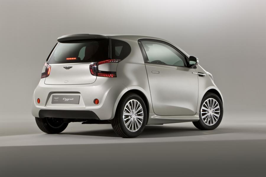  Aston Martin Cygnet Concept 2009 года  (фото 8 из 13)